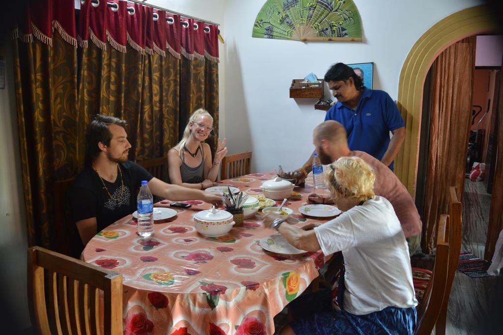 Dream Catcher Home Stay Kochi Exteriör bild