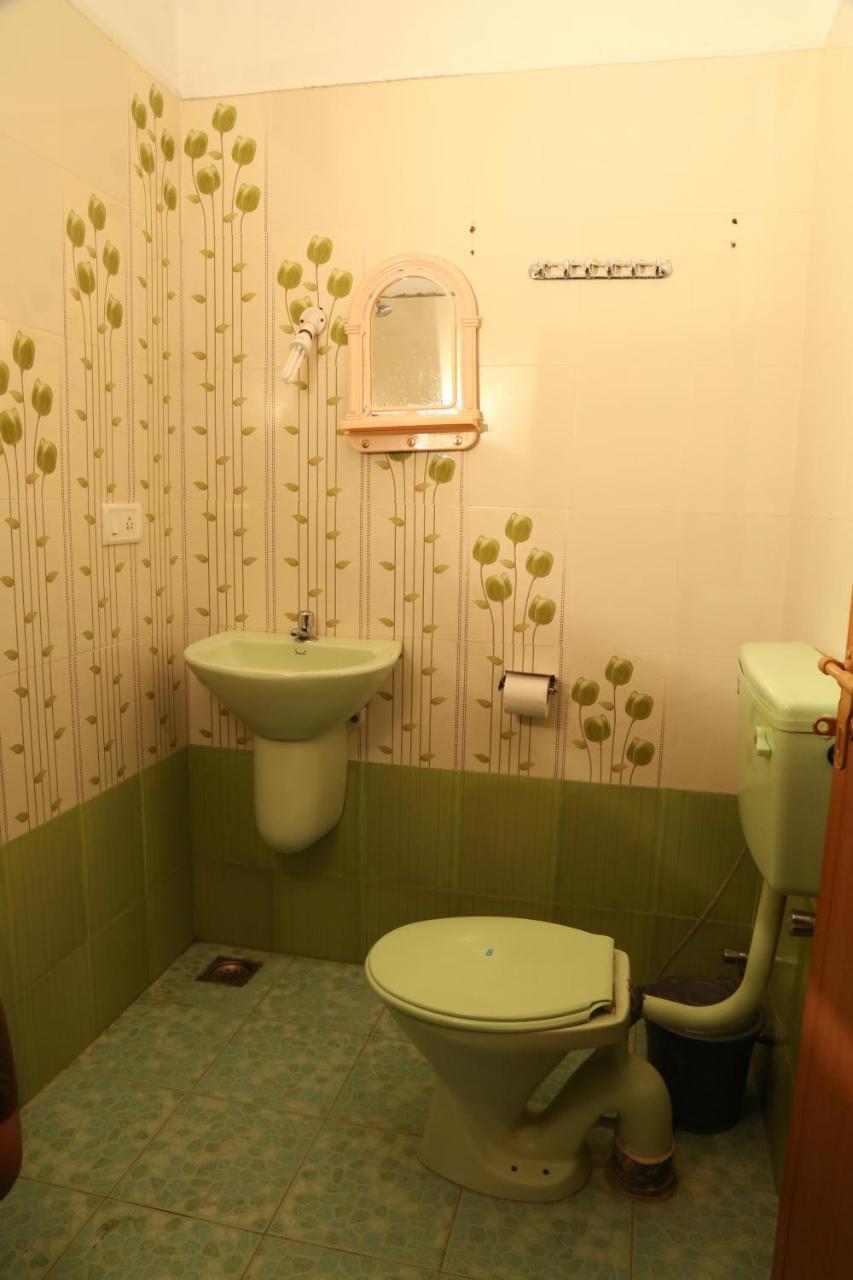 Dream Catcher Home Stay Kochi Exteriör bild